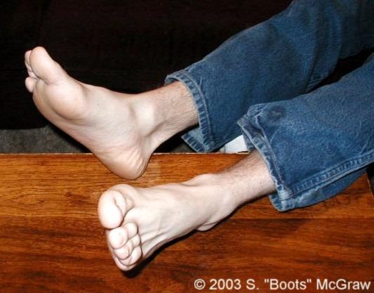 03031072