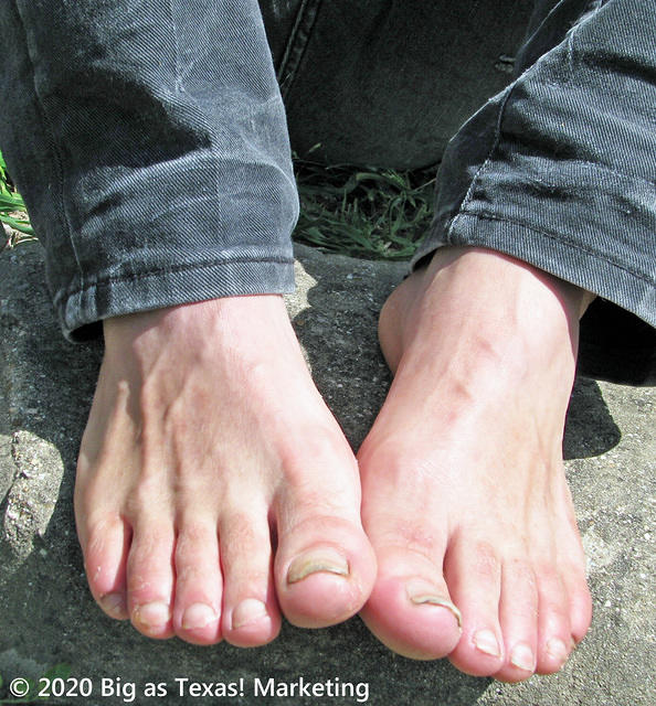 20042745
